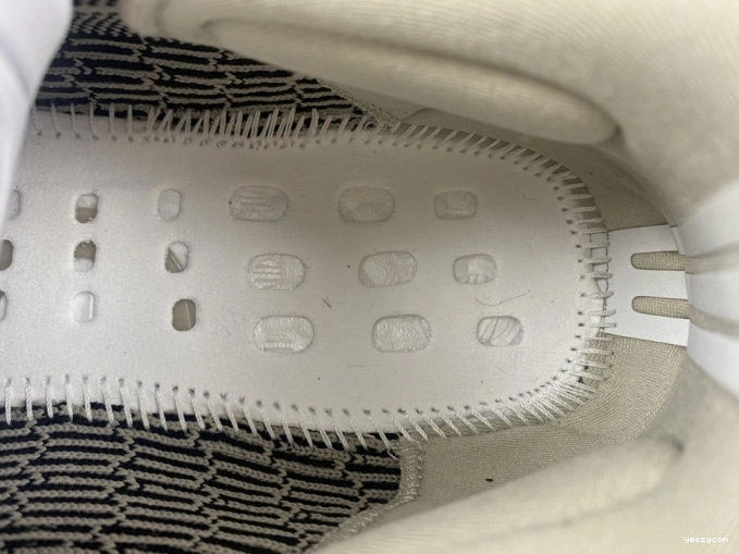 Black 350 V2 Beige Boost HP7870 Yeezy Adidas 1213